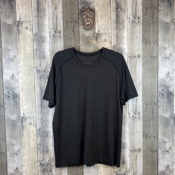 Lululemon Metal Vent Tech Short Sleeve 2.0 in Graphite Grey Size Large. - Picture 2 of 14